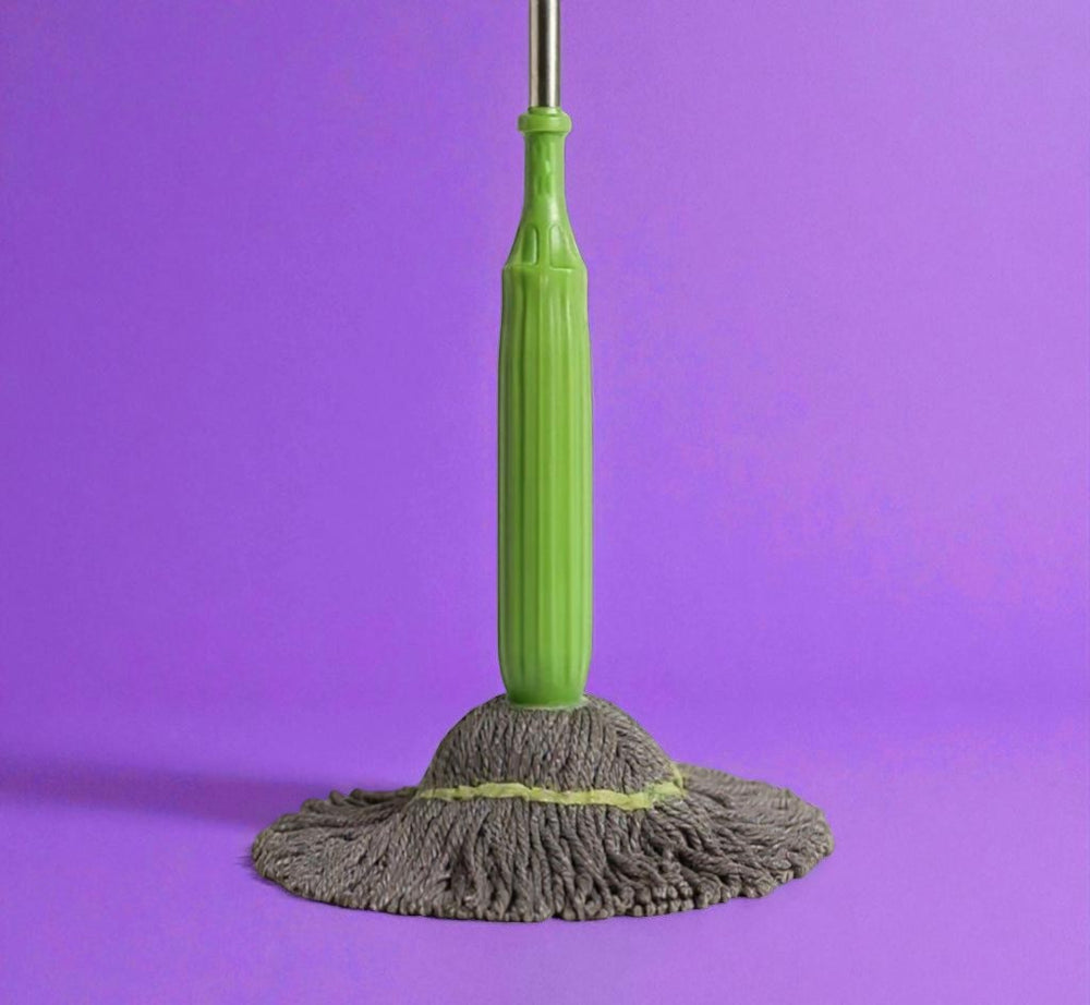 Self-twisting Water Rotating Mop